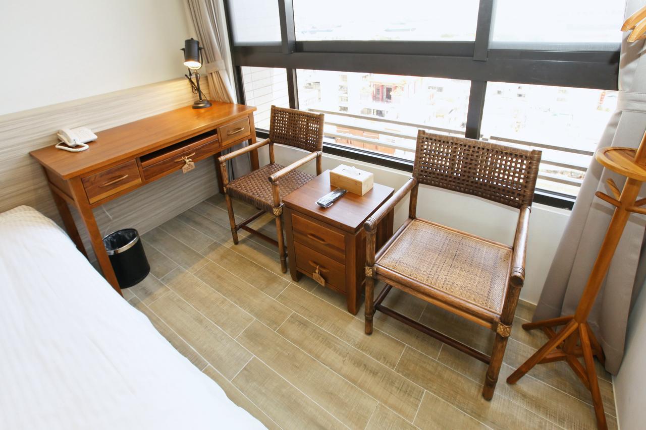Hotel Yam เกาสง ภายนอก รูปภาพ