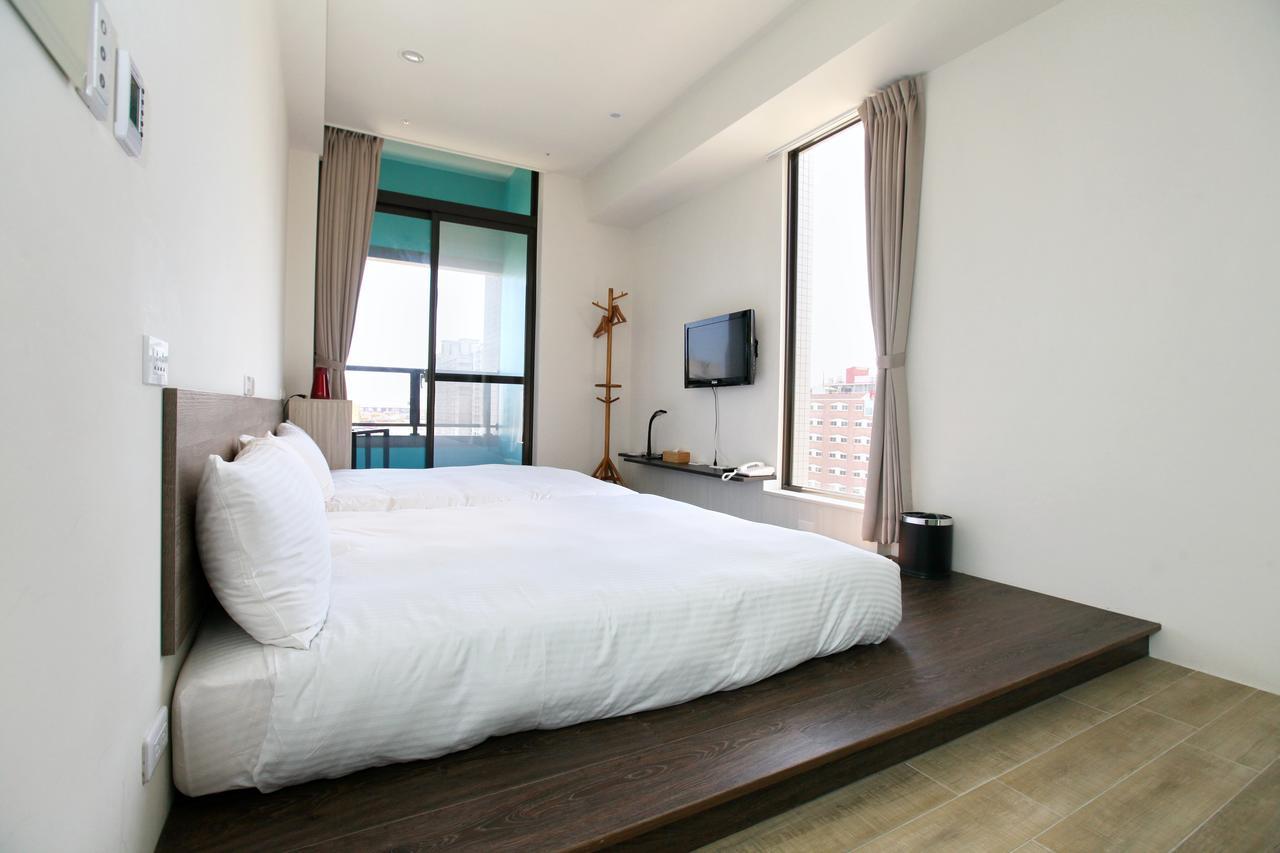 Hotel Yam เกาสง ภายนอก รูปภาพ