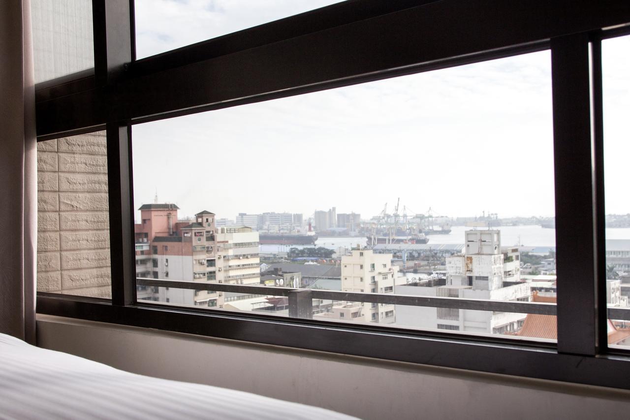 Hotel Yam เกาสง ภายนอก รูปภาพ